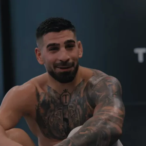 Topuria sorprende con su predicción sobre el combate entre McGregor y Holloway: «Se van a golpear como dos gatitos»