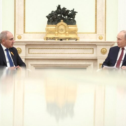 Rusia obstruye el comercio con Armenia y amenaza con cortarle el gas ante la posible victoria electoral de Pashinián