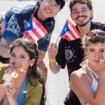 “Esto sí me pone nerviosa y no la Selectividad, espero a Benito desde los 9 años”: Montjuïc vibra en las colas del concierto de Bad Bunny