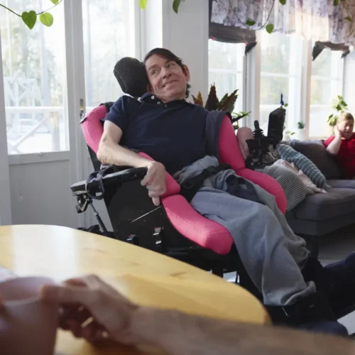 Un histórico avance devuelve el habla a un paciente con parálisis grave desde su casa