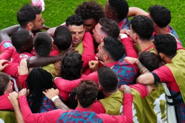 Un legendario Cristiano Ronaldo lidera la goleada de Portugal y pone fin a su crisis