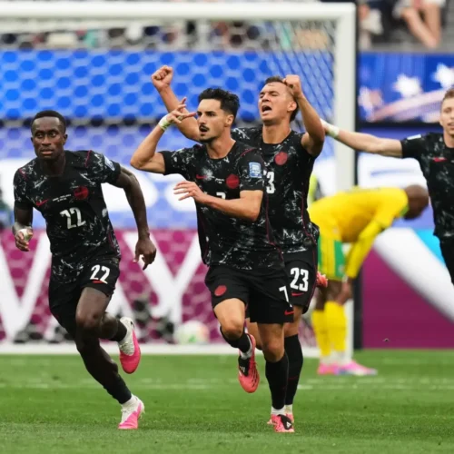 Canadá tumba a Sudáfrica con un gol ‘in extremis’ para llevarse el primer billete a octavos del Mundial 2026