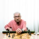 José Sacristán, actor: “Este crío que iba al colegio de curas y tuvo que cantar el ‘Cara al Sol’ está asustado por la convivencia”