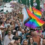 La marcha del Orgullo Crítico reivindica un movimiento libre de “negocio”: “Este acto de rabia y subversión ha sido secuestrado por las marcas”
