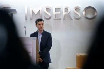 El Gobierno aspira a blindar la dependencia con la reforma de la ley que le compromete a cubrir el 50% de los gastos del sistema