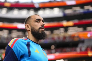 Las lágrimas de emoción de Borja Iglesias tras debutar en el Mundial: «Estuve llorando un rato»