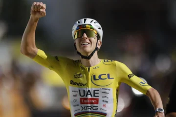 Pogacar firma un nuevo recital en Alpe d’Huez y logra su quinta victoria en el Tour