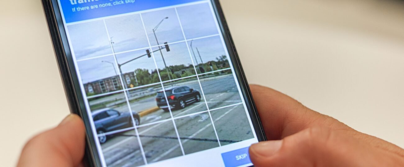 ‘Captchas’: ¿Ha logrado Google que todos entrenemos a su IA sin saberlo?