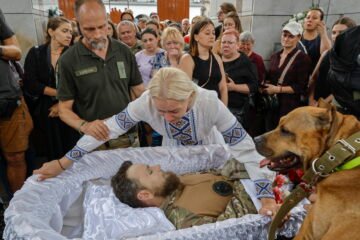 Ucrania llora al arqueólogo Oleksi Yúkov, el «recolector de almas»
