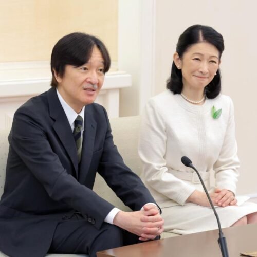 El príncipe heredero de Japón se atreve a criticar la reforma de la Ley imperial que sigue marginando a las mujeres en la sucesión al trono