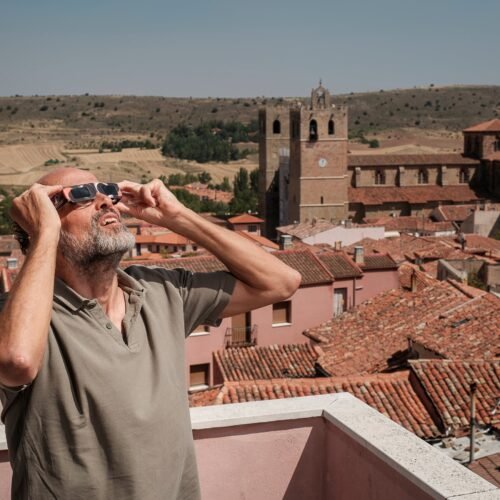 Vivir el eclipse en una ‘star-party’ en Guadalajara con un astrónomo local: “Alguno incluso estallará en llanto”