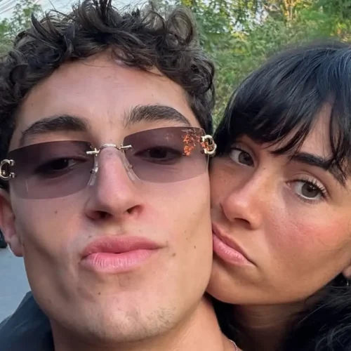 Así es el yate en el que Aitana y Plex pasaron sus vacaciones: 200.000 euros por semana y con capacidad para «cuatro pistas de tenis»