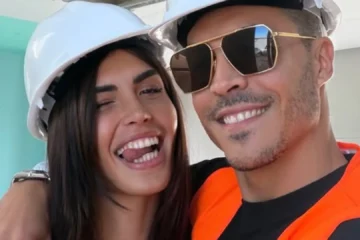 Sofía Suescun y Kiko Jiménez presentan Villa Playa: «Bienvenidos a la casa de mis sueños»