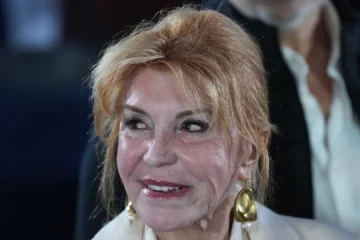 Tita Cervera asegura que se encuentra «tranquila» tras su bache de salud y anuncia que está escribiendo sus memorias