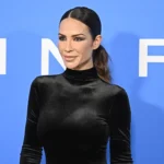 Tamara Gorro reaparece en Ibiza con su familia tras recibir el alta hospitalaria