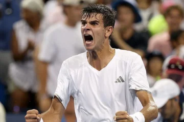 Un heroico Rafa Jódar salva dos bolas de partido y firma ante Shapovalov una remontada épica en Cincinnati