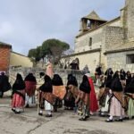 Las águedas de Tiedra aceptan al fin a solteras y divorciadas: “Una cofradía de mujeres no puede quitar a otras mujeres”