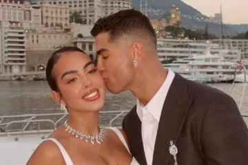 Primeras imágenes de la boda de Cristiano Ronaldo y Georgina: vestidos de Gucci y un ‘sí quiero’ en el salón de su casa en Portugal