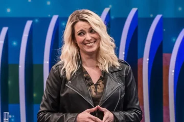 Raquel Sastre reaparece desde el hospital y preocupa por su estado de salud: «Esperaba estar haciéndome liftings»