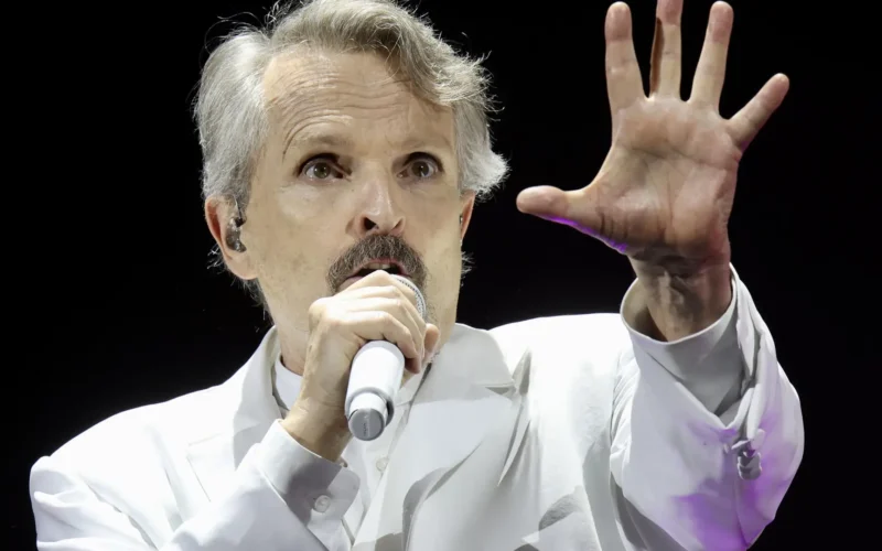 El agorero mensaje de Miguel Bosé sobre el eclipse: «Ni se os ocurra mirar, malas consecuencias»