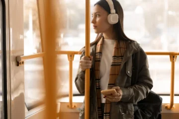 Manuela del Caño, neurocientífica: «El reguetón y la música electrónica activan más zonas del cerebro que una sonata de Bach»