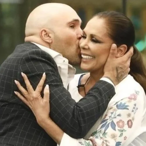 Isabel Pantoja conmemora el aniversario de la muerte de Paquirri con un gesto hacia su hijo, Kiko Rivera