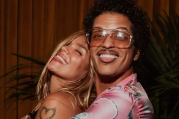 ¿Podría funcionar la relación de Karol G y Bruno Mars? Las claves de un romance que genera dudas