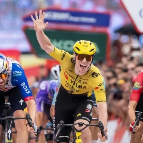 Brennan gana su quinta etapa en esta Vuelta a España y Mas mantiene el maillot rojo en Sevilla
