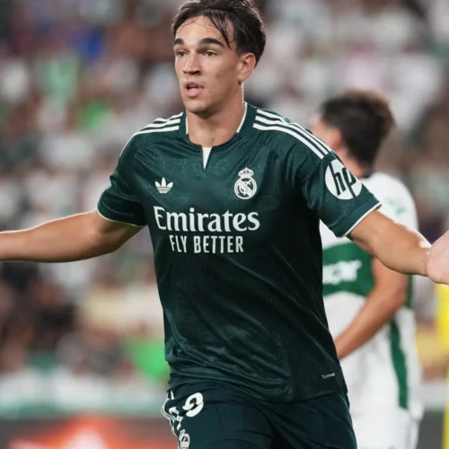 Un gol de Carlos Espí en el descuento evita el descalabro del Real Madrid en Elche