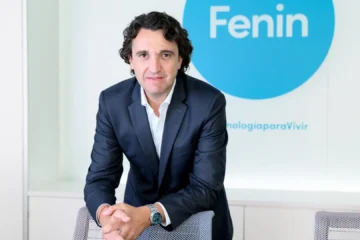 Pablo Crespo (Fenin): «El sistema sanitario funciona como el despotismo ilustrado, todo para el paciente, pero sin el paciente»