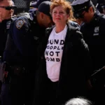 Detienen a Susan Sarandon y Hannah Einbinder durante una protesta propalestina en Nueva York