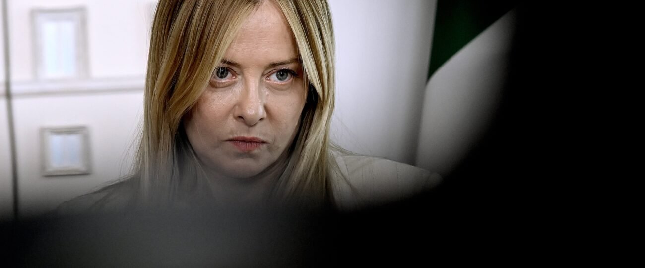 El decreto de Meloni de reconocimiento facial con IA genera preocupación entre los expertos