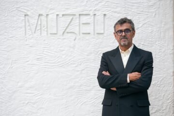 La utopía obrera de José Teixeira, el magnate que llena sus fábricas de libros, arte y filosofía