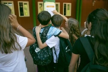 Los alumnos más ricos empeoran el doble que los más pobres en lengua y matemáticas