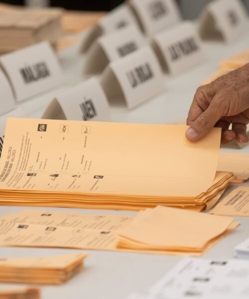 Aquí no puede votar cualquiera