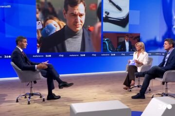 Sánchez acusa a la derecha de cuestionar la democracia al ir contra la ‘ley de nietos’ y pide al Supremo que decida rápido