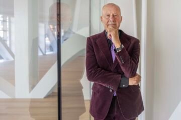 Norman Foster: “En vivienda se ha desplazado todo de lo público a lo privado, hay que encontrar un mejor equilibrio”