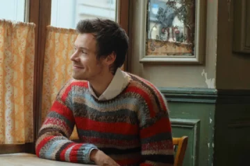 Un fan de Harry Styles pide perdón tras tener un encontronazo con él: «Siempre se ha portado bien conmigo»