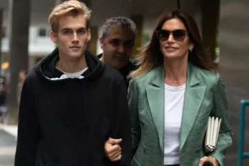 Cindy Crawford estudia emprender acciones legales tras la muerte de su hijo Presley: «¿Quién era el responsable de vigilarlo?»