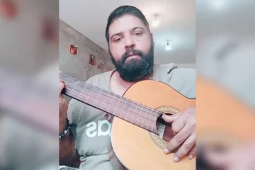 Detienen al ‘tiktoker’ Paracetamol por publicar canciones con mensajes de odio hacia inmigrantes, homosexuales y políticos