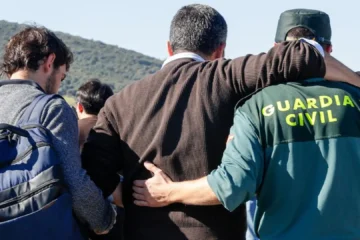 Cuando el dolor es de todos: por qué nos afecta una tragedia aunque no la hayamos vivido