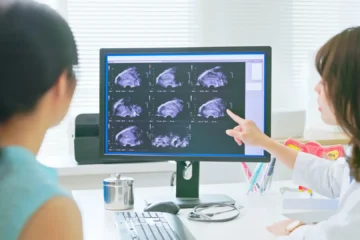 Un nuevo fármaco reduce un 32% el riesgo de muerte en cáncer de endometrio avanzado o recurrente